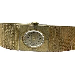 VINTAGE LADIES DOMINION WRIST WATCH, RUNNING 17 JEWEL